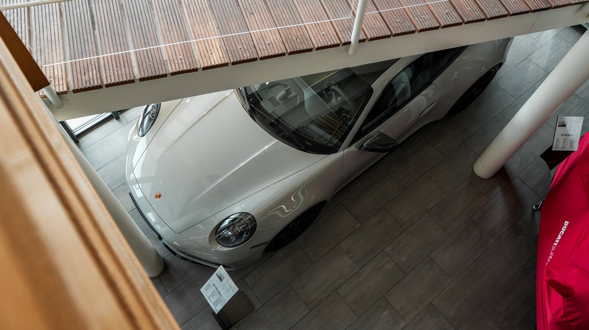 Common Image dinesten_images_1753255158.jpg Consignatie | F1 Automotive
