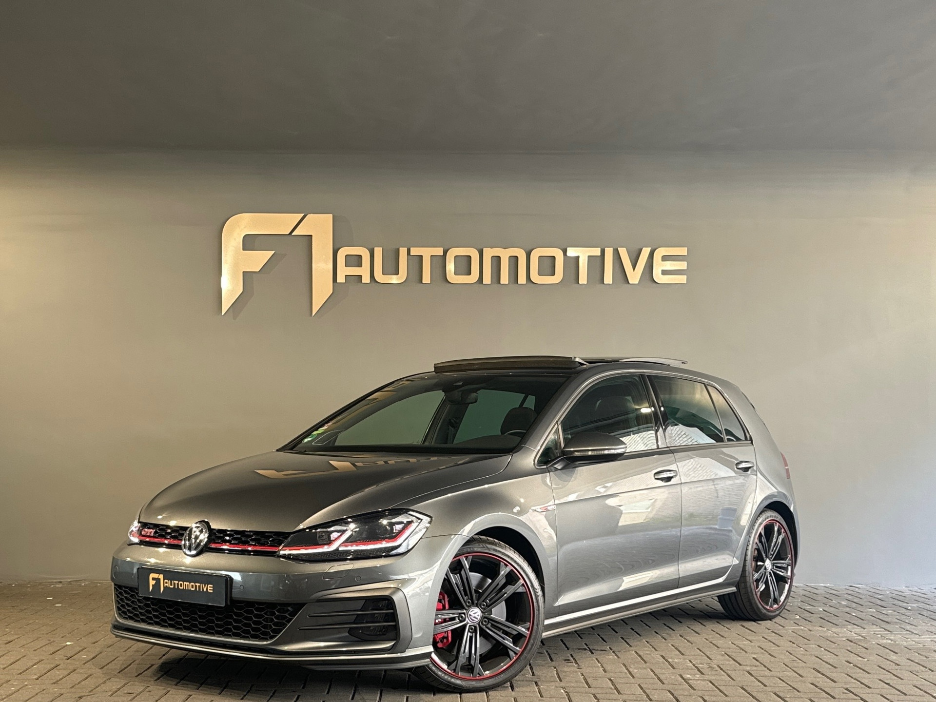Volkswagen Golf 2.0 TSI GTI Performance Pano|Dynaud|Keyl|DCC 44887776-0.jpg | F1 Automotive