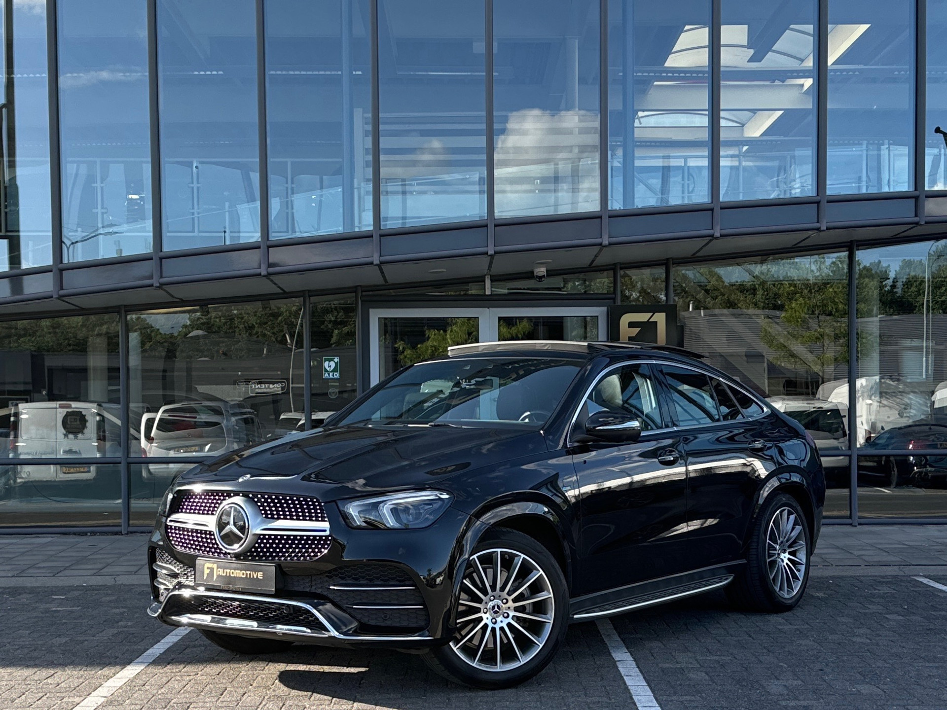 Mercedes-Benz GLE Coupé 350 de 4MATIC Pano|Burm|Trekhaak 45230398-0.jpg | F1 Automotive