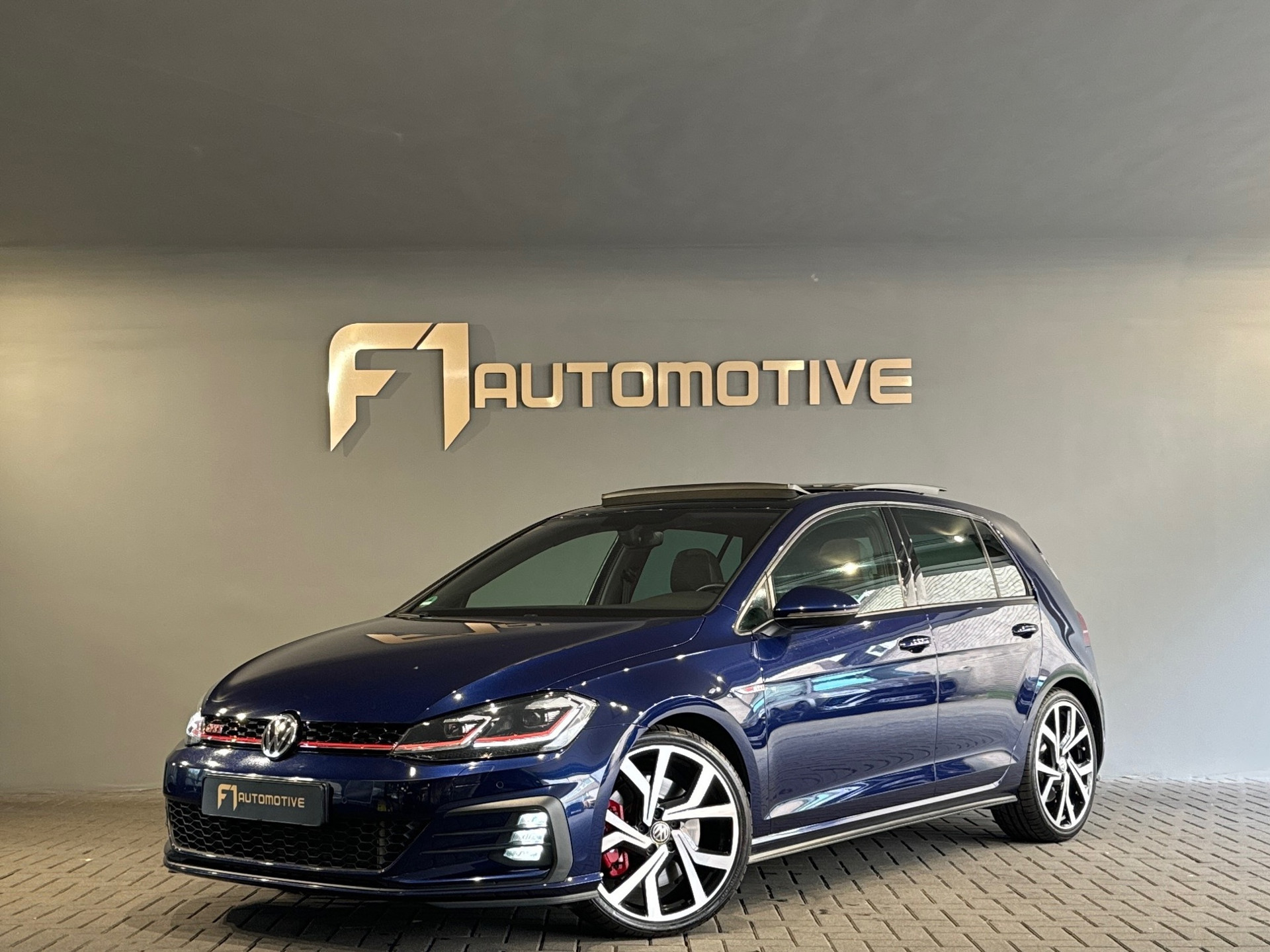 Volkswagen Golf 2.0 TSI GTI Performance Pano|Keyles|DCC|Sfeer 46504287-0.jpg | F1 Automotive