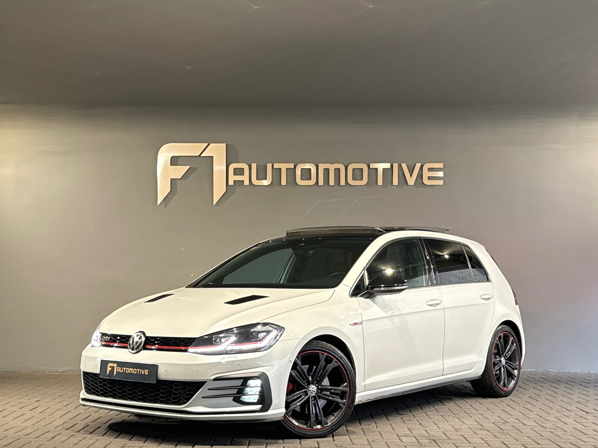 Volkswagen Golf 2.0 TSI GTI Pano|Key|Dyna|Discover Pro|DCC 46678014-0.jpg | F1 Automotive