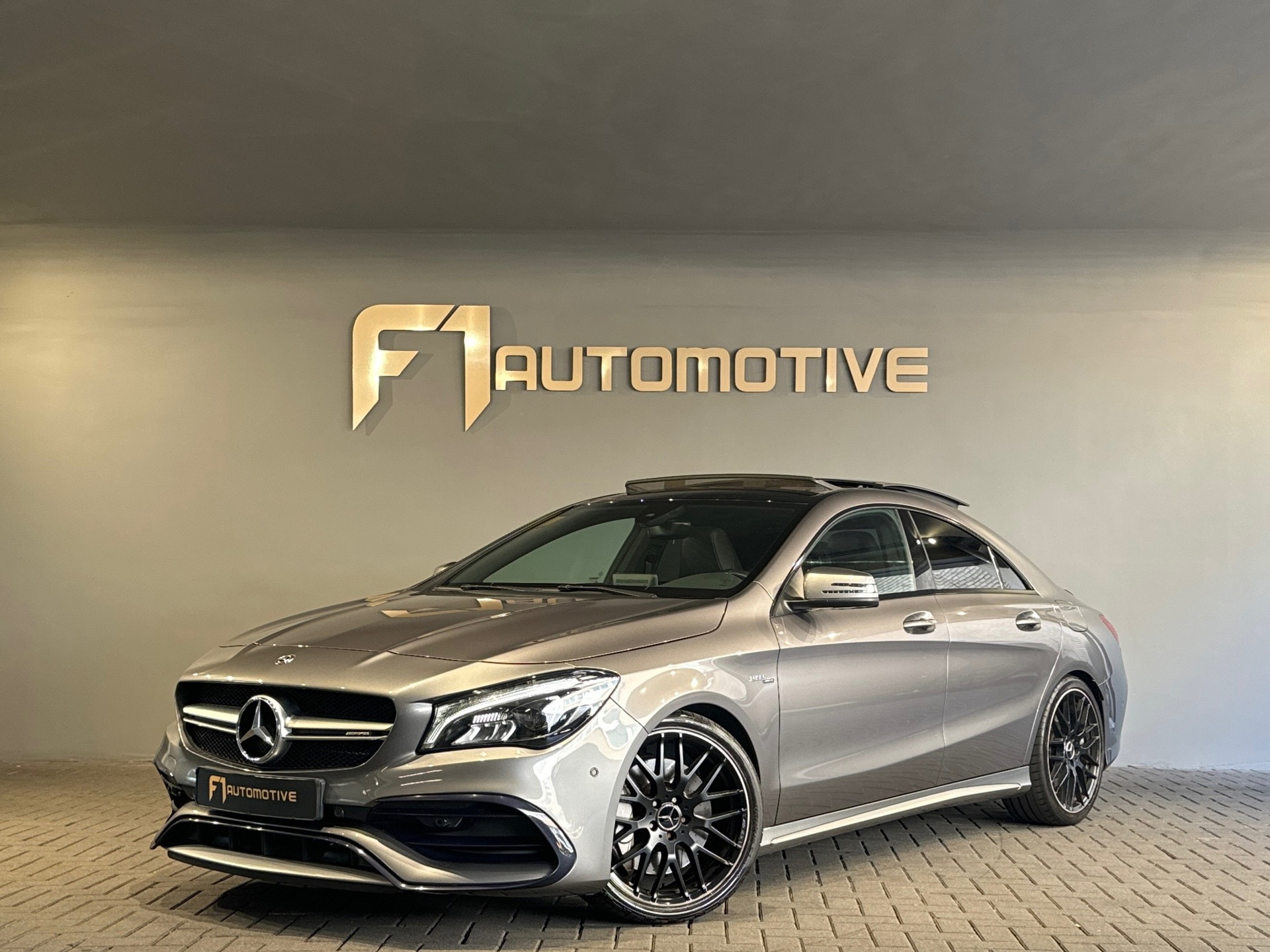 Mercedes-Benz CLA AMG 45 4MATIC Pano|Camera|Sfeer|Night 46961391-0.jpg | F1 Automotive