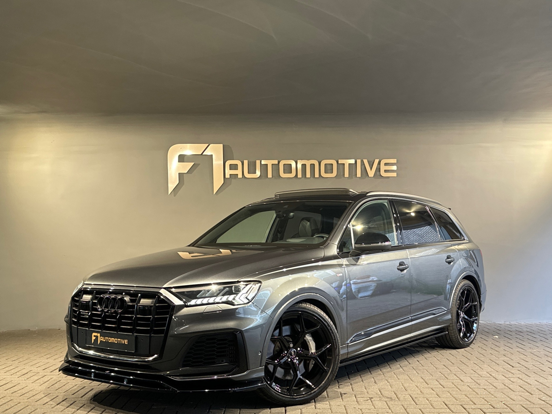 Audi Q7 55 TFSI e quattro S Line Pano|RS Seat|HuD|B&O|Trekhaak 47236978-0.jpg | F1 Automotive