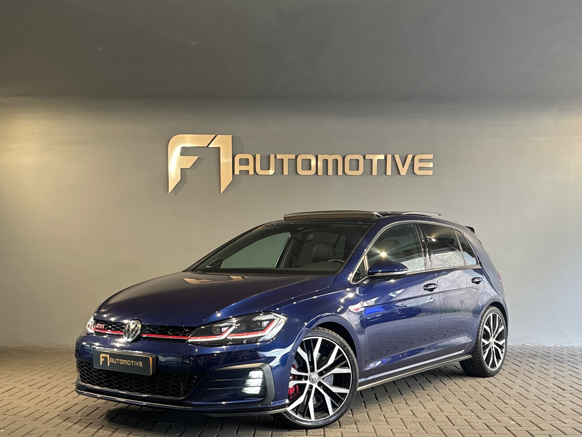 Volkswagen Golf 2.0 TSI GTI Performance Pano|Dyna|Memory|VOL 47408321-0.jpg | F1 Automotive