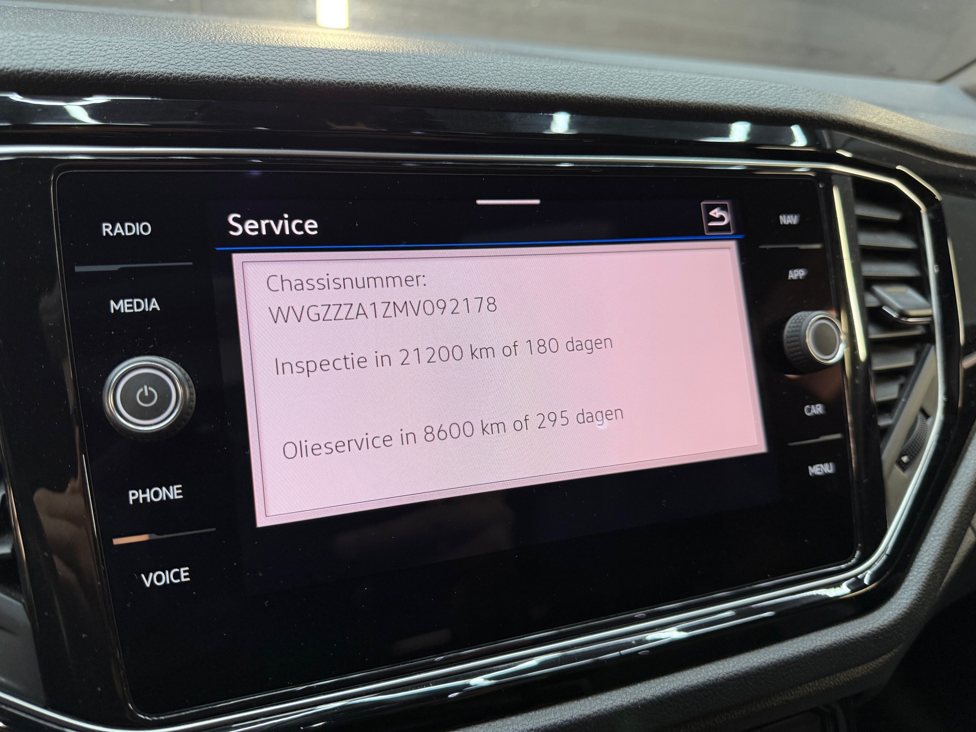 Volkswagen T-Roc 2.0 TSI 4Motion R Pano|Akra|Beats|Keyless 47657435-30.jpg | F1 Automotive
