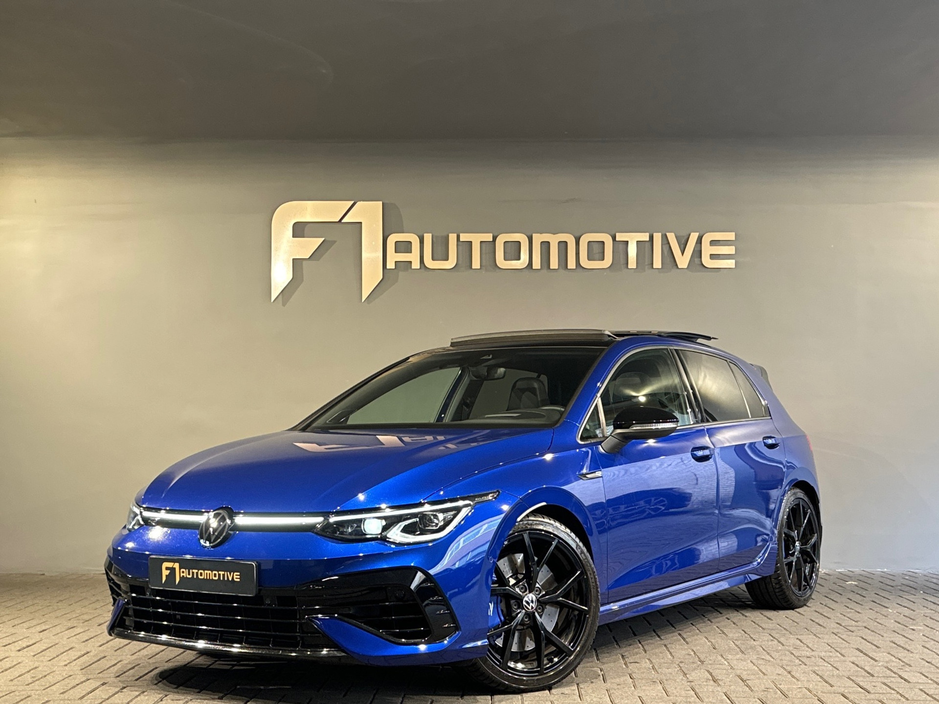 Volkswagen Golf 2.0 TSI R 4M Performance Pano|Akra|HuD|Leder 48356661-0.jpg | F1 Automotive