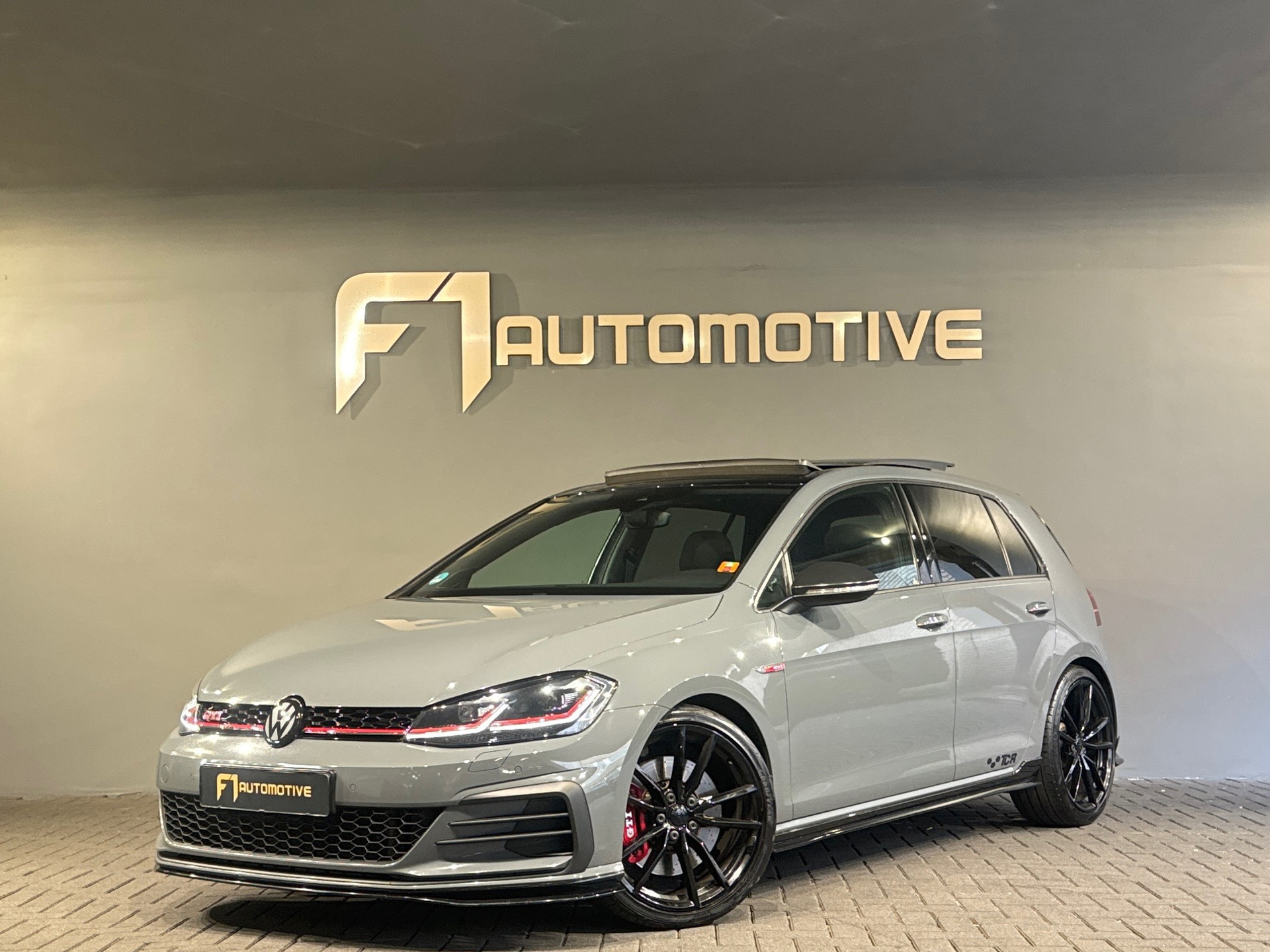 Volkswagen Golf 2.0 TSI GTI TCR Pano|Keyless|Dynaudio|Camera 48522615-0.jpg | F1 Automotive