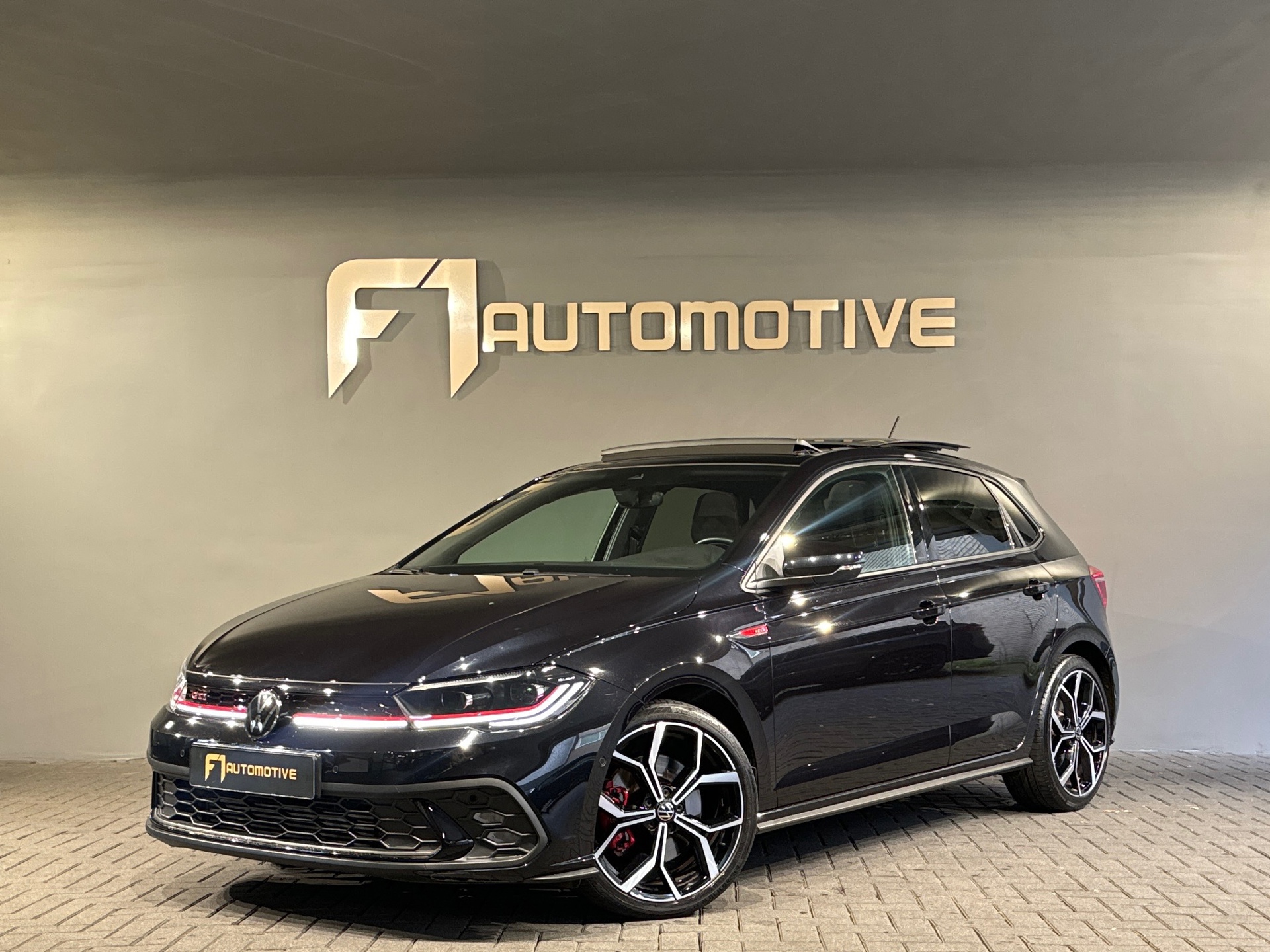 Volkswagen Polo 2.0 TSI GTI Pano|Keyles|IQ|Camera|Dodehoek 48810444-0.jpg | F1 Automotive