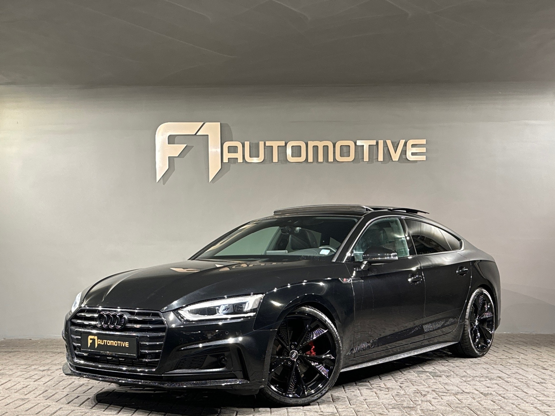 Audi A5 Sportback 40 TFSI 3x S line Pano|Night|Sfeer|Virtual 49411047-0.jpg | F1 Automotive