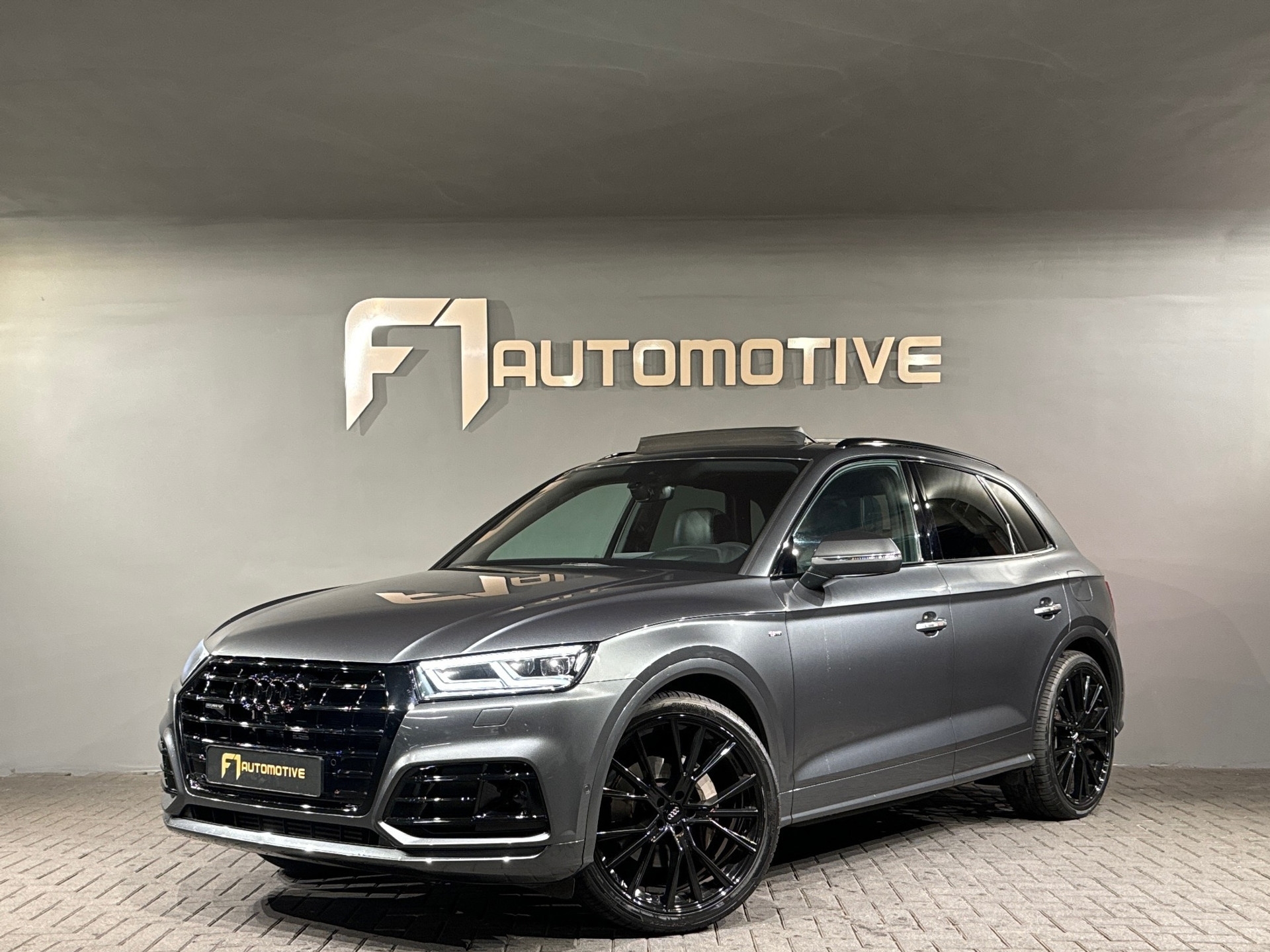 Audi Q5 55 TFSI e quattro Comp Pano|RS Seat|HuD|B&O|Luchtvering 49727855-0.jpg | F1 Automotive