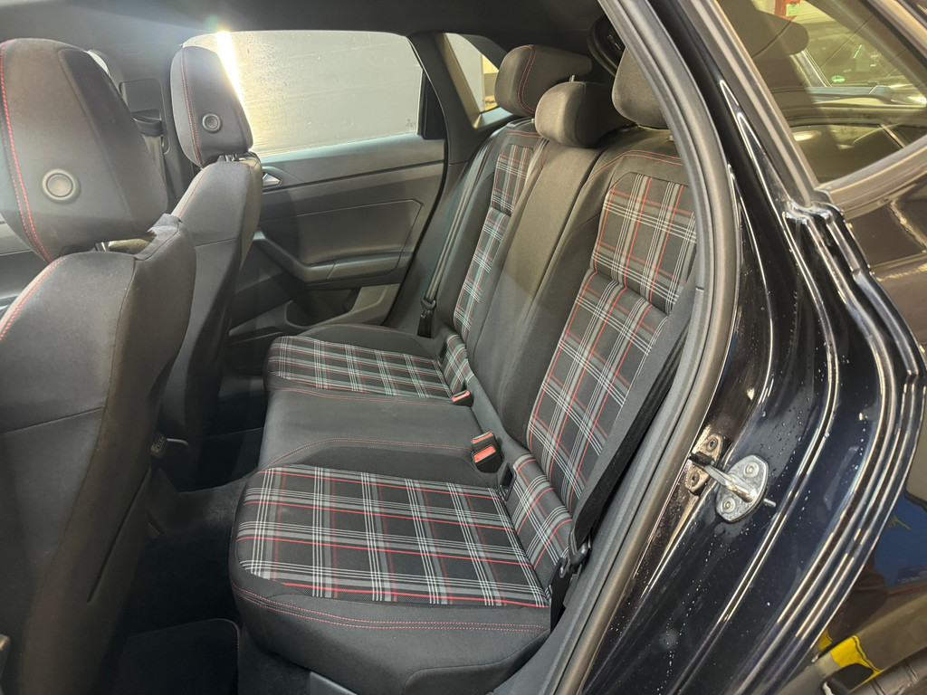 Volkswagen Polo 2.0 TSI GTI Pano|Keyless|Beats|Camera|DCC 49824479-21.jpg | F1 Automotive