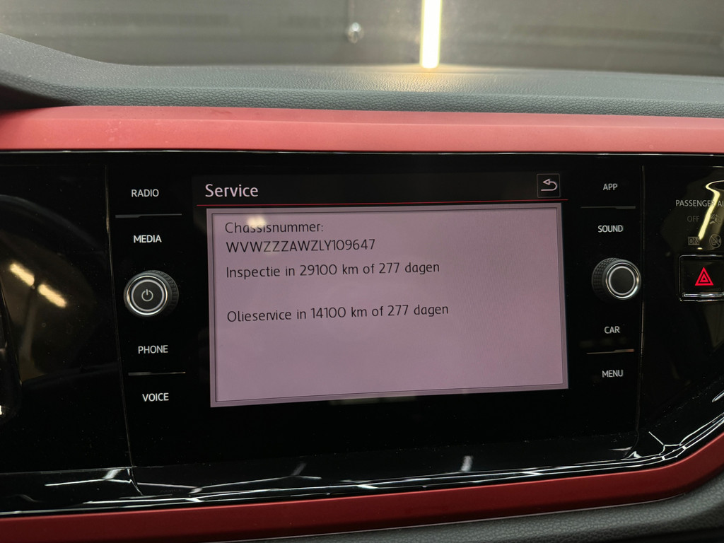 Volkswagen Polo 2.0 TSI GTI Pano|Keyless|Beats|Camera|DCC 49824479-24.jpg | F1 Automotive