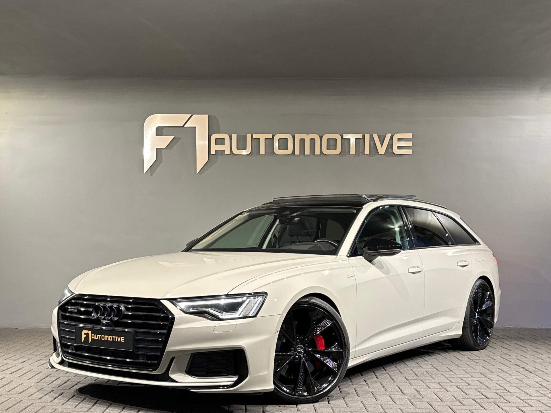 Audi A6 Avant 55 TFSI e quattro Competition Pano|Memory|HuD 50120481-0.jpg | F1 Automotive