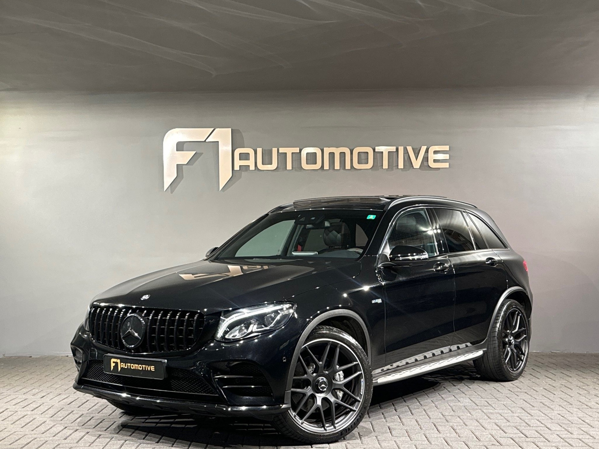Mercedes-Benz GLC AMG 43 4MATIC Pano|Memory|Burmester 50170738-0.jpg | F1 Automotive