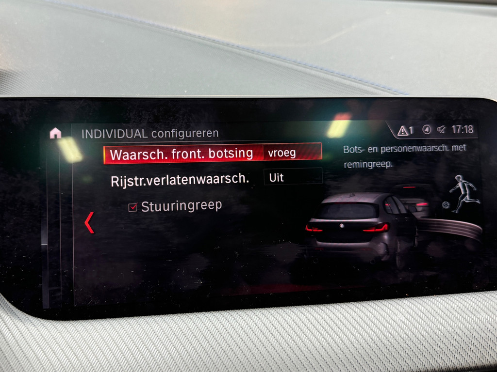 BMW 1 Serie 118i High Executive M Sport Pano|M Seat|Sfeer 50173132-30.jpg | F1 Automotive