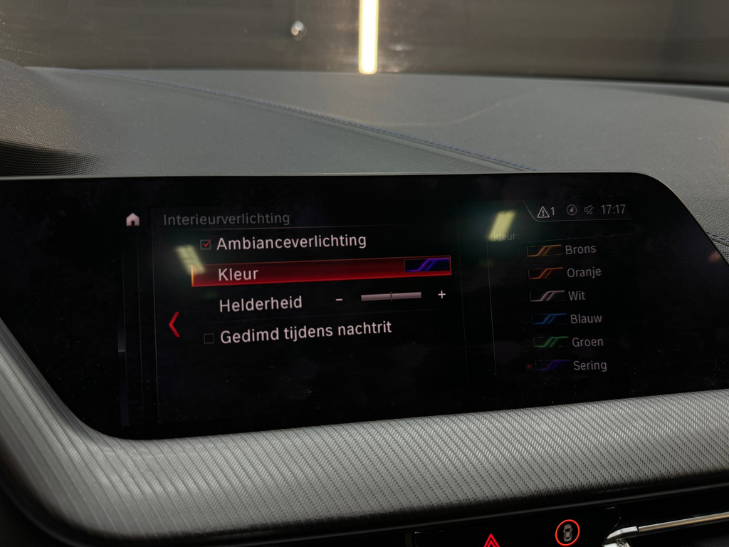 BMW 1 Serie 118i High Executive M Sport Pano|M Seat|Sfeer 50173132-33.jpg | F1 Automotive