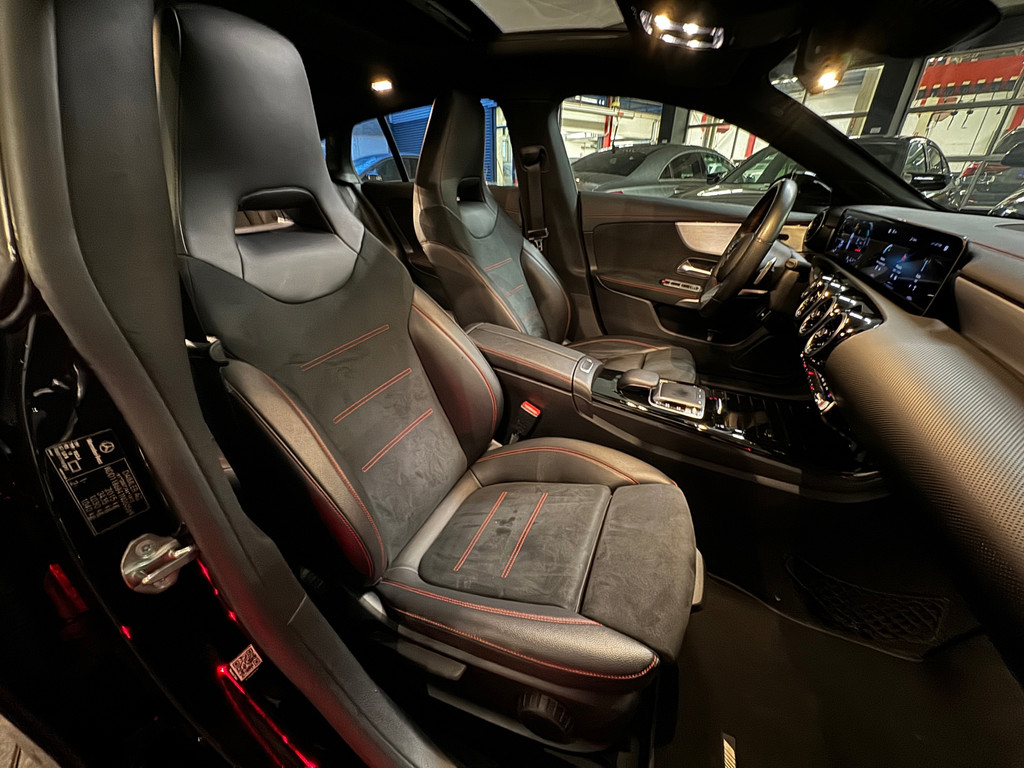 Mercedes-Benz CLA Shooting Brake 180 AMG Pano|Sfeer 51316253-31.jpg | F1 Automotive