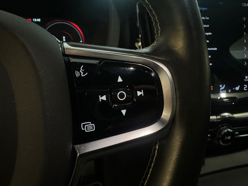 Volvo XC60 2.0 Recharge T6 AWD Inscription Pano|Memory|H/K 52078906-15.jpg | F1 Automotive