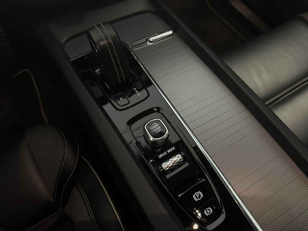 Volvo XC60 2.0 Recharge T6 AWD Inscription Pano|Memory|H/K 52078906-20.jpg | F1 Automotive
