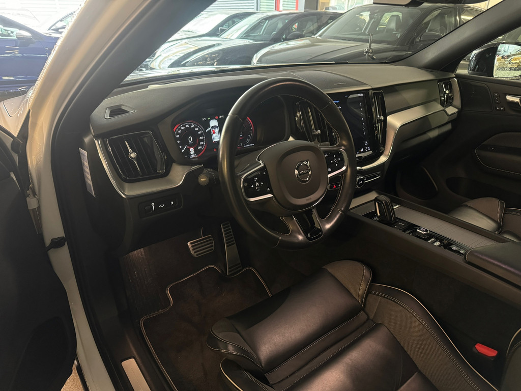 Volvo XC60 2.0 Recharge T6 AWD Inscription Pano|Memory|H/K 52078906-4.jpg | F1 Automotive