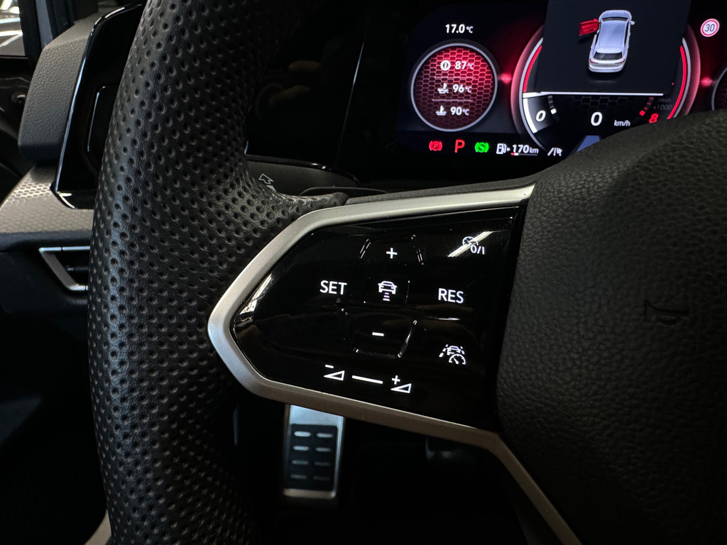 Volkswagen Golf 2.0 TSI GTI Pano|H/K|HuD|Memory|MILLTEK|VOL 52190509-15.jpg | F1 Automotive