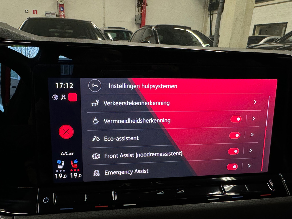 Volkswagen Golf 2.0 TSI GTI Pano|H/K|HuD|Memory|MILLTEK|VOL 52190509-30.jpg | F1 Automotive