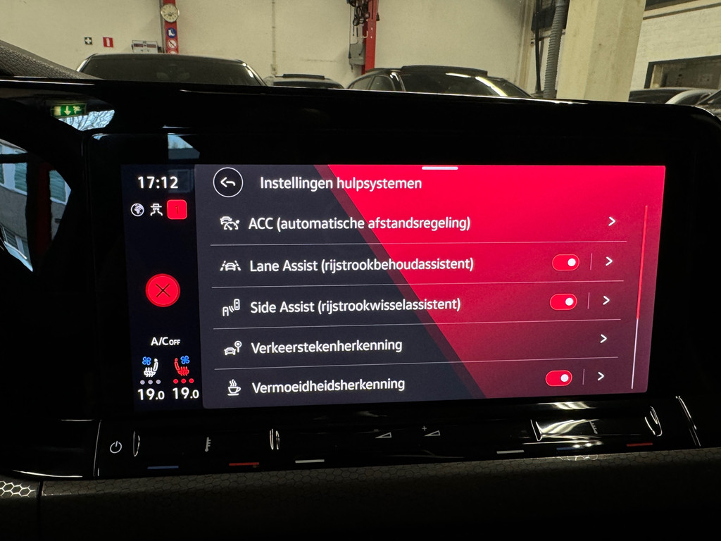 Volkswagen Golf 2.0 TSI GTI Pano|H/K|HuD|Memory|MILLTEK|VOL 52190509-31.jpg | F1 Automotive