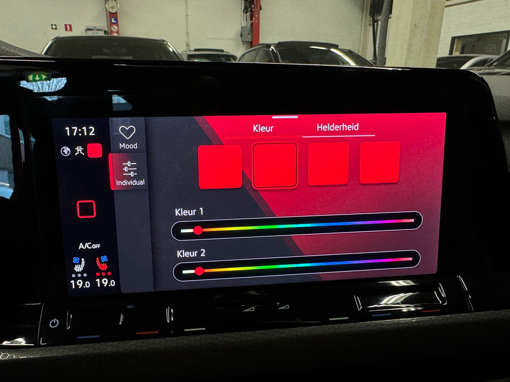 Volkswagen Golf 2.0 TSI GTI Pano|H/K|HuD|Memory|MILLTEK|VOL 52190509-32.jpg | F1 Automotive