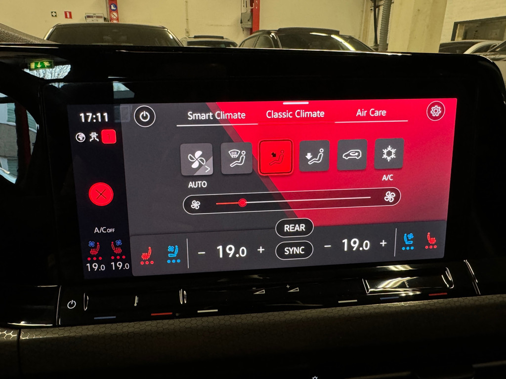 Volkswagen Golf 2.0 TSI GTI Pano|H/K|HuD|Memory|MILLTEK|VOL 52190509-34.jpg | F1 Automotive