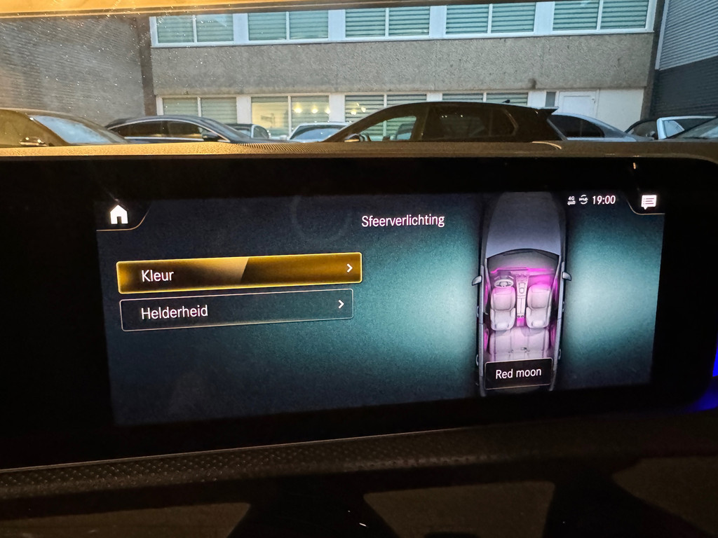 Mercedes-Benz A-Klasse 250 AMG Edition Premium+ Pano|Keyless|Camera| 52430805-34.jpg | F1 Automotive