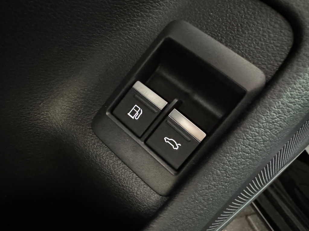 Audi A6 Limousine 55 TFSI e quattro Comp Pano|HuD|Memory|B&O 55757888-16.jpg | F1 Automotive