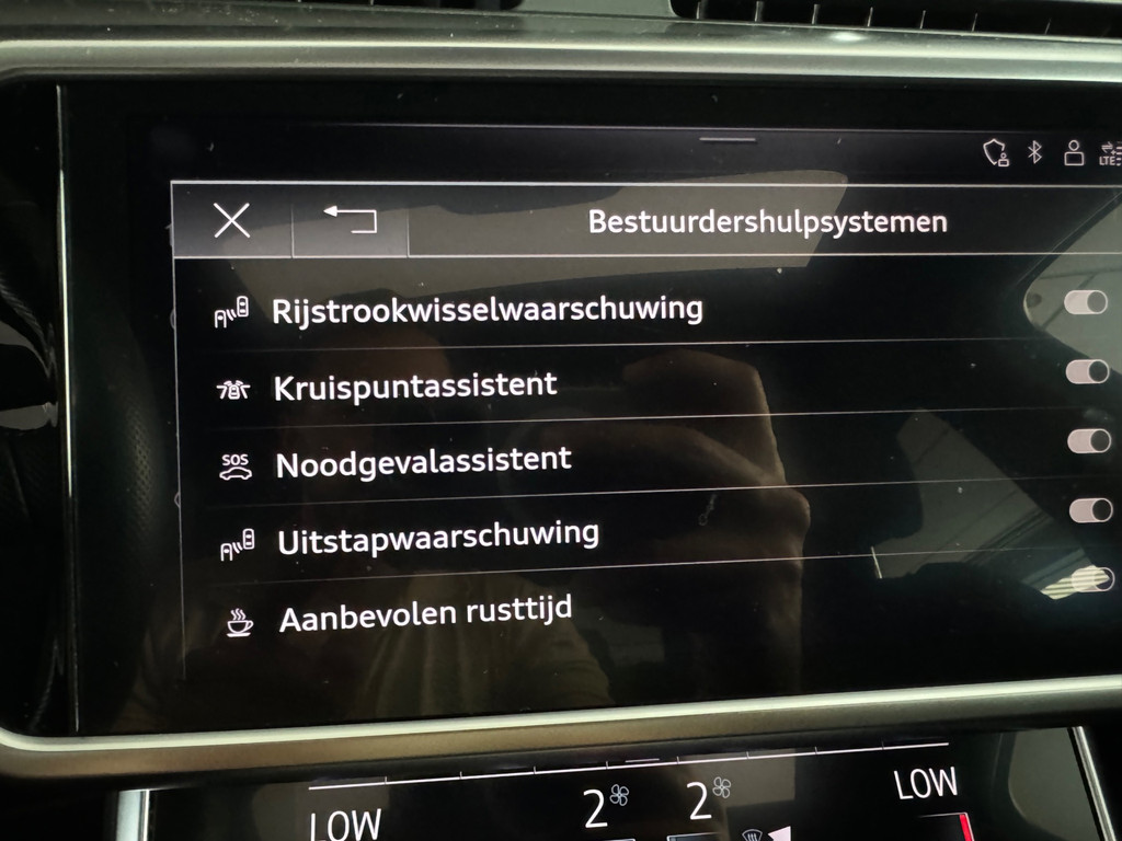 Audi A6 Limousine 55 TFSI e quattro Comp Pano|HuD|Memory|B&O 55757888-22.jpg | F1 Automotive