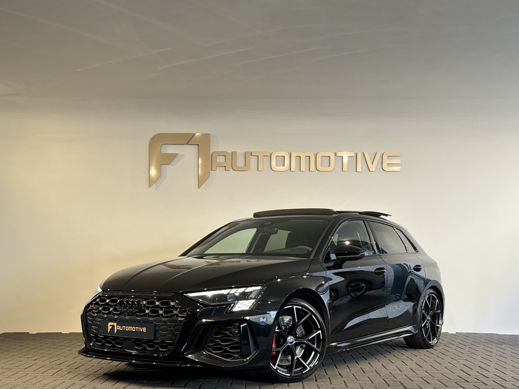 Audi RS3 Sportback 2.5 TFSI quattro Pano|HuD|Keyless|Memory|B&O|Sfeer 55954557-0.jpg | F1 Automotive