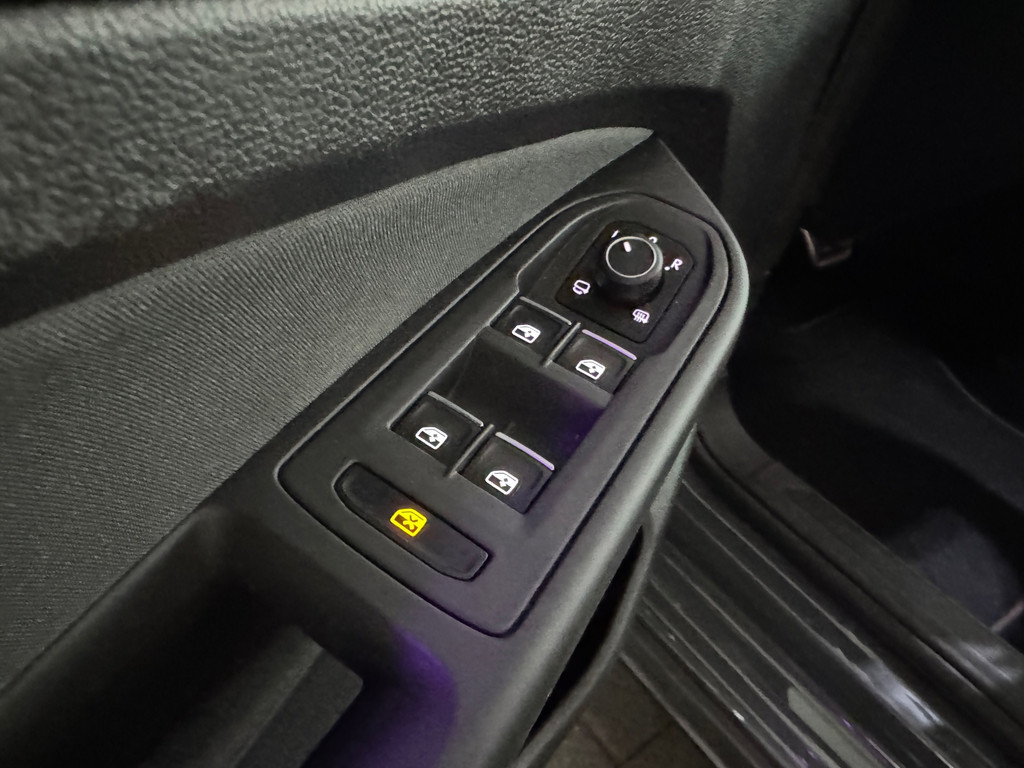 Volkswagen Golf 2.0 TSI GTI Pano|BTW|H/K|HuD|Nürburgring|Dodehoek|Camera|Keyless 55997376-15.jpg | F1 Automotive