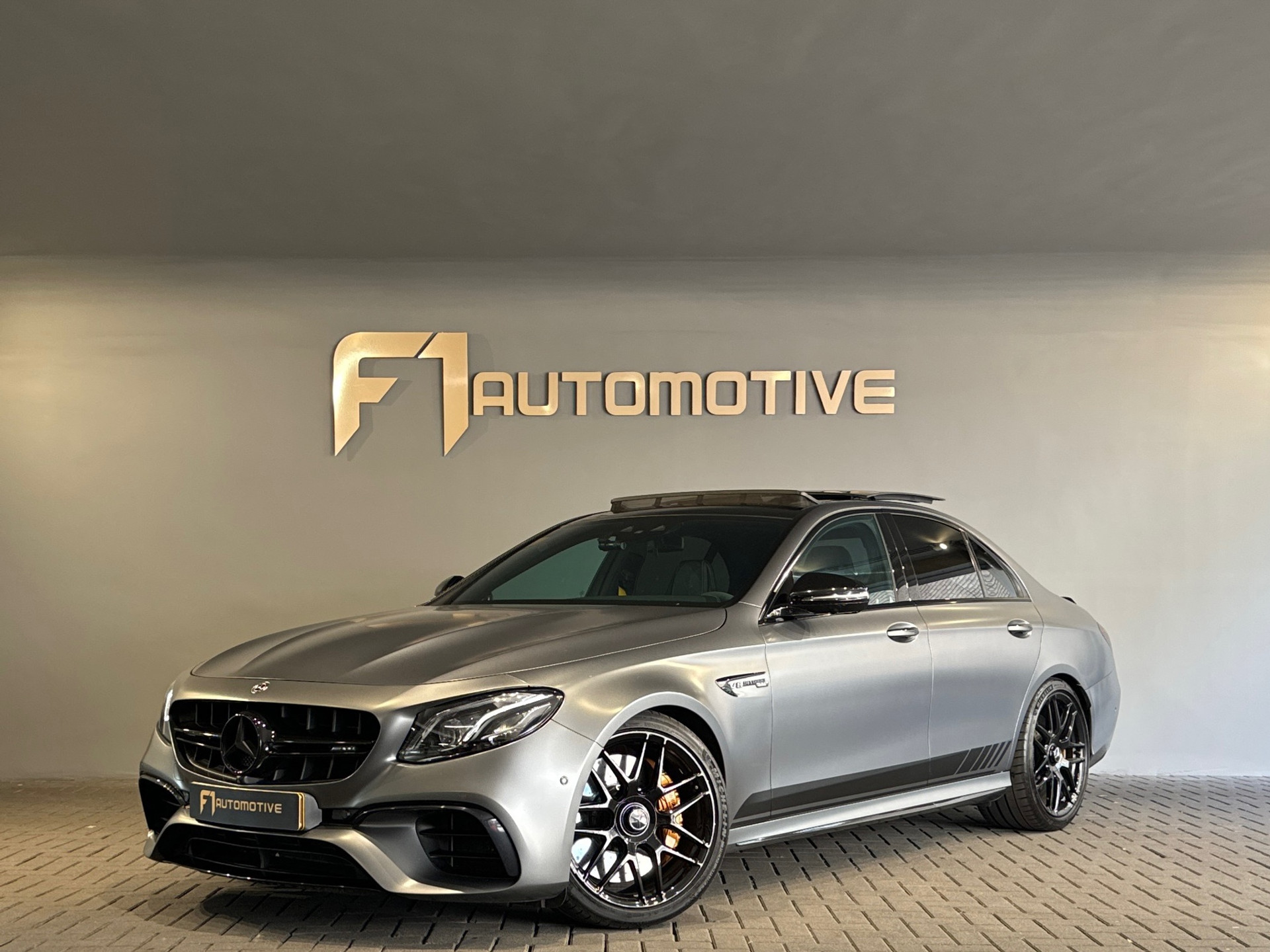 Mercedes-Benz E-Klasse AMG 63 S 4M+ Edition 1 Pano|Ceramic 46331855-0.jpg | F1 Automotive