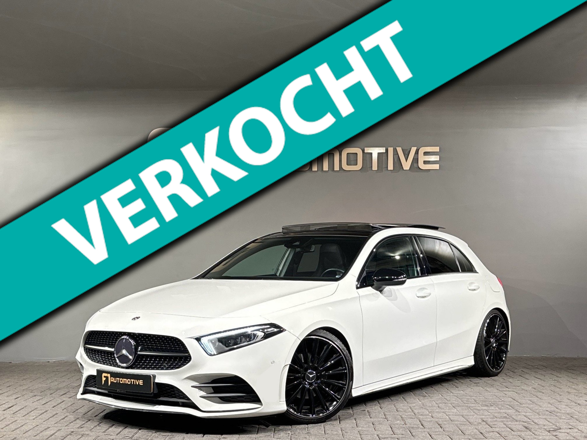 Mercedes-Benz A-Klasse 200 AMG Pano|Night|Sfeer|Camera|19" 49515690-0.jpg | F1 Automotive
